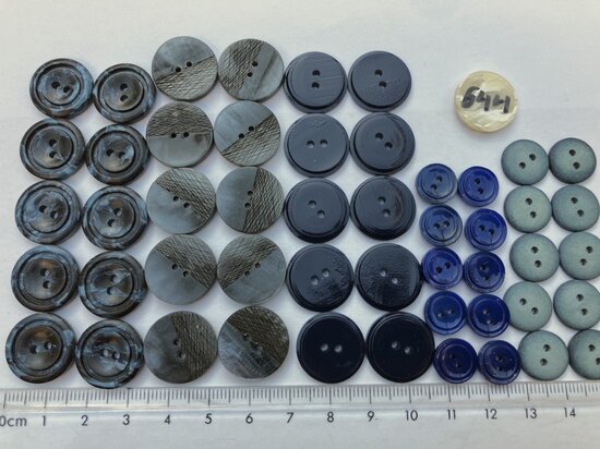 blauwe knopen