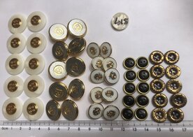 set 415  goudkleurig